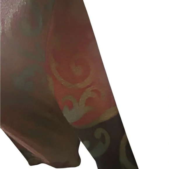 ASHLEY BLUE polyester/rayon v neck pullover - size L- worn 1x - Picture 4 of 6